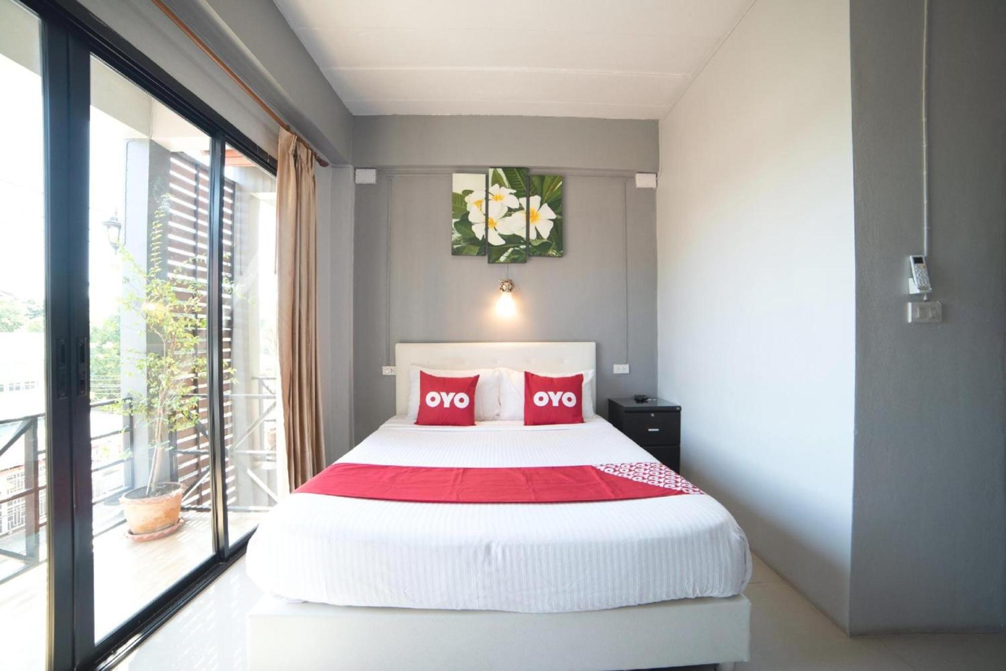 Oyo 465 Krung Kao Traveller Lodge Phra Nakhon Si Ayutthaya Exterior foto
